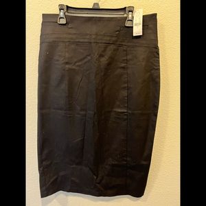 NWT- NY&Co 7th Avenue Suiting Collection Black Pencil Skirt Size 4